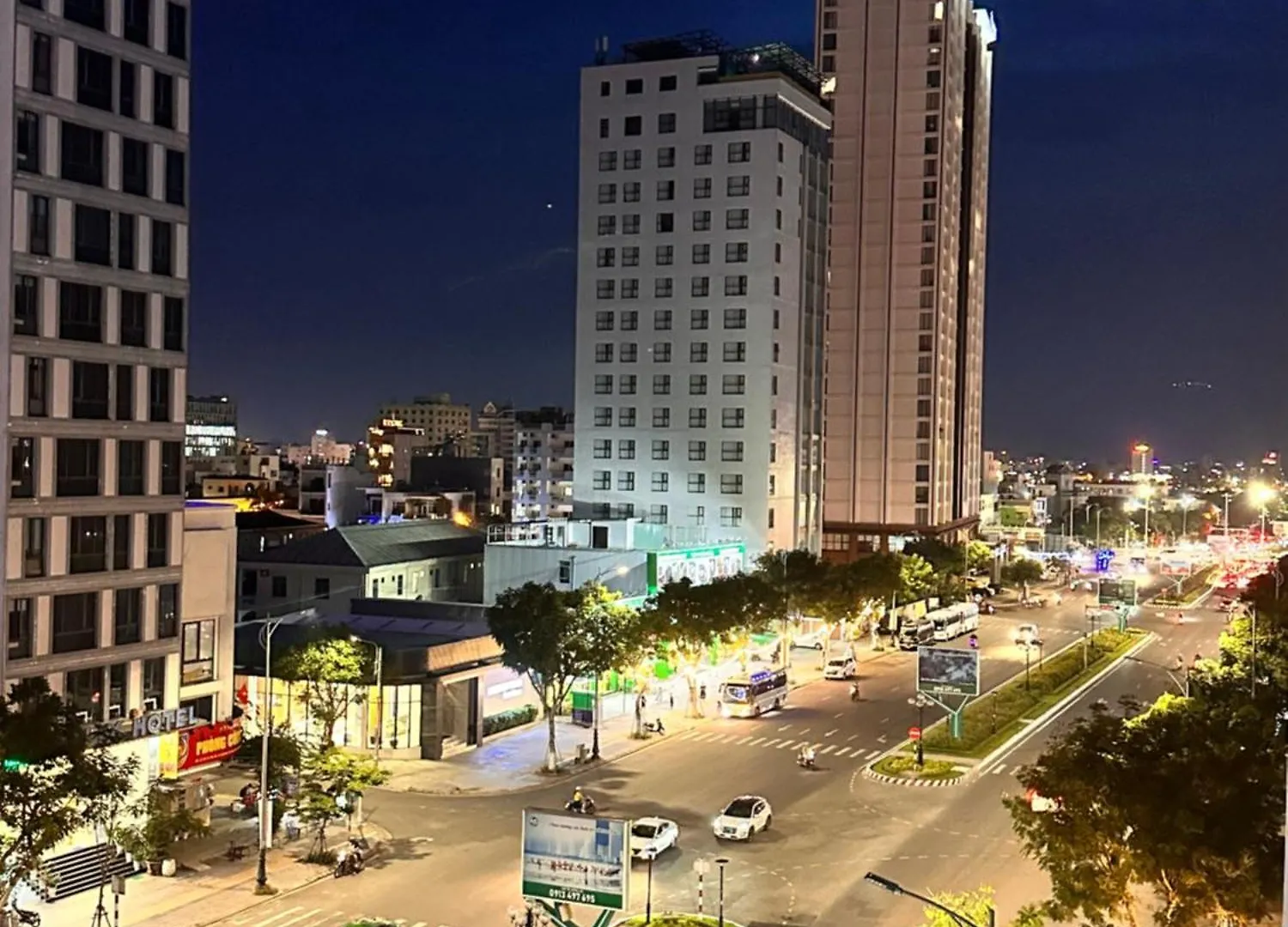 호텔 Rivera Suites 다낭