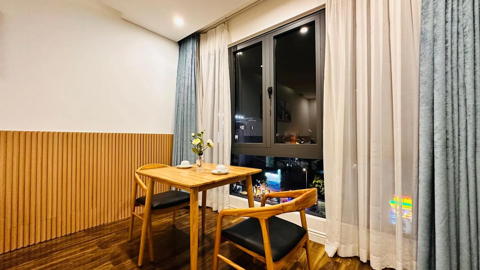 Rivera Suites 다낭